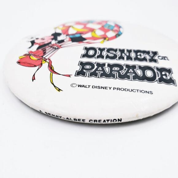 Disney Parks on Parade 70s Pinback Button Mickey Hot Air - Picture 4 of 6